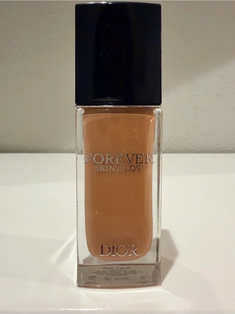 Dior Forever Skin Glow Hydrating Foundation 3WP